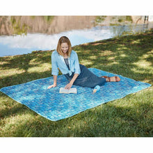 Load image into Gallery viewer, Light Speed Oversized Outdoor Blanket Teal &amp; Baby Blue Trim
