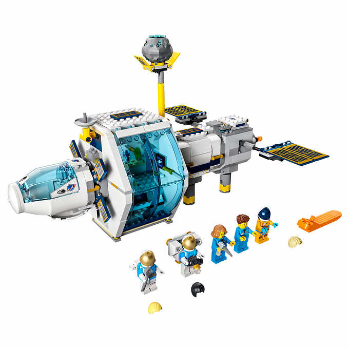 LEGO City Lunar Space Station 500 Piece Set (Open Box