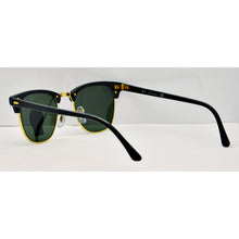 Load image into Gallery viewer, Ray-Ban &#39;Clubmaster&#39; 49mm Sunglasses in Black/Gold
