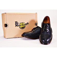 Load image into Gallery viewer, Dr. Martens Unisex Leather Smiths Shoes Black (6M) (7L)
