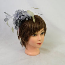 Load image into Gallery viewer, Jacques Vert Women&#39;s Feather Fascinator Headband Gray
