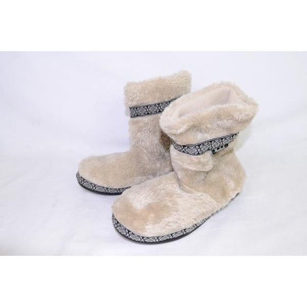 Woolrich Women s Bootie Slippers Peyote 6 White Liquidation Nation