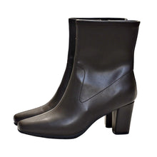 Load image into Gallery viewer, Aerosoles Women&#39;s Cinnamon Ankle Boots 11M - Brown-Liquidation
