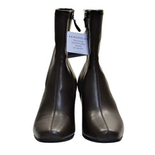 Load image into Gallery viewer, Aerosoles Women&#39;s Cinnamon Ankle Boots 11M - Brown
