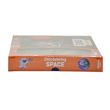 Load image into Gallery viewer, Auzou Discovering Space - Book and Magnet Board with Magnets

