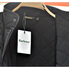 Load image into Gallery viewer, Barbour Men&#39;s Powell Sport Quilted Jacket Medium - Black

