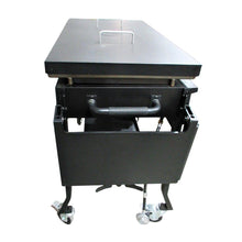 Load image into Gallery viewer, Blackstone Original 44” 5-Burner Griddle with Hard Top
