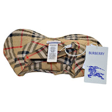 Load image into Gallery viewer, Burberry Men&#39;s Vintage Check Bucket Hat - Medium
