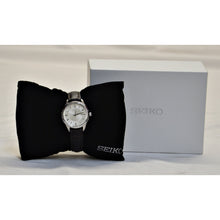 Load image into Gallery viewer, Seiko Women&#39;s Neo Classic Dress Watch SUR427P1
