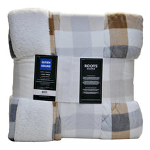 Load image into Gallery viewer, Roots Home - Reversible Sherpa Comforter Set Queen - Taupe
