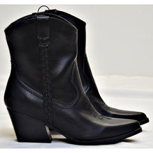 Load image into Gallery viewer, Dolce Vita Women&#39;s DV Western Boot US7 - Black

