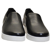 Load image into Gallery viewer, Fitflop Rally Leather Slip on Skate Sneakers Unisex 10 Black
