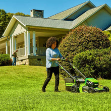 Load image into Gallery viewer, Greenworks 80V 21” Self-Propelled Mower Battery Rapid Charger
