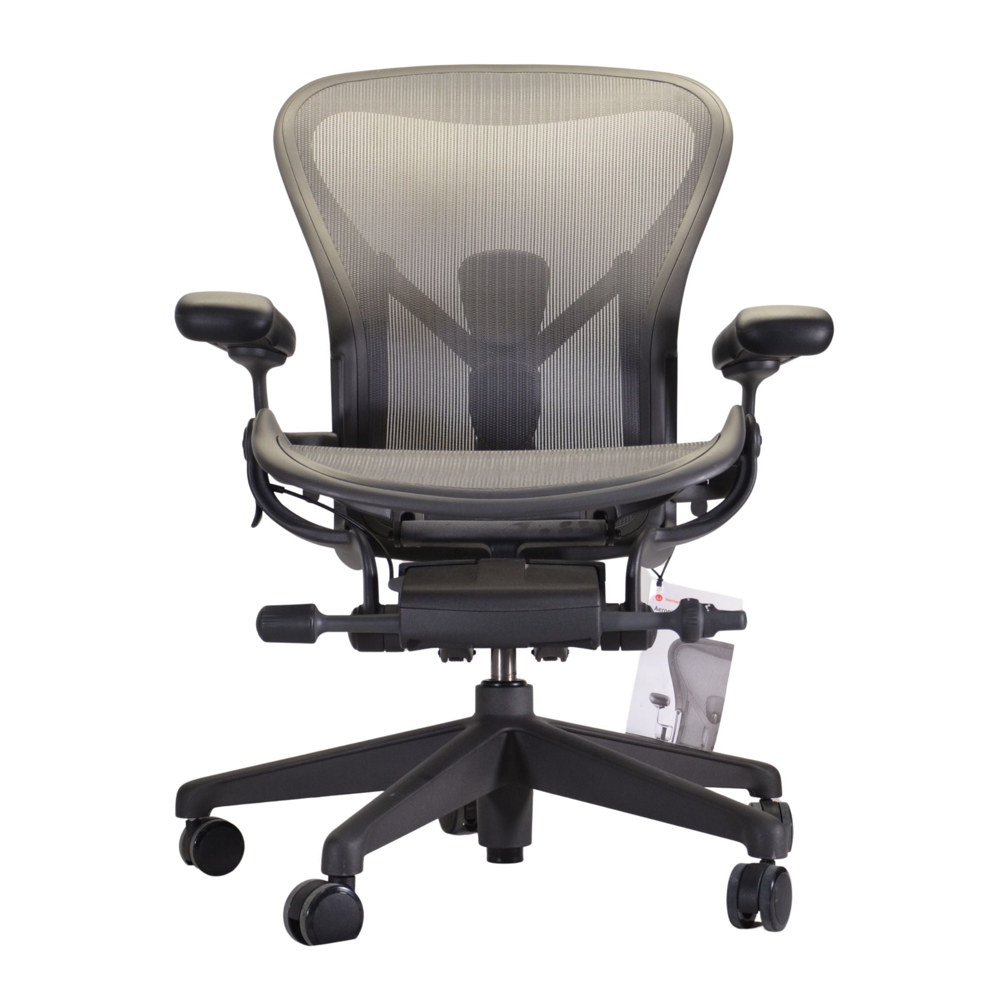 Herman Miller Remastered Aeron Medium w/ Adjustable Arms Posture