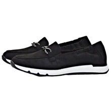 Load image into Gallery viewer, Josef Seibel Mocc 01 Size US 9.5 - Black
