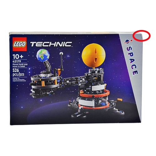 LEGO 42179 Technic Space Planet Earth and Moon in Orbit Set