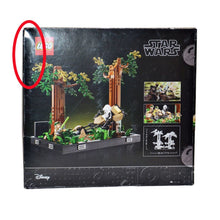 Load image into Gallery viewer, LEGO 75353 Disney Star Wars Endor Speeder Chase Diorama Ages 18+
