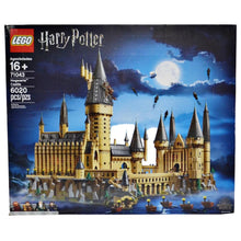 Load image into Gallery viewer, Lego 71043 Wizarding World Harry Potter Hogwarts Castle
