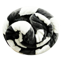 Load image into Gallery viewer, Life Comfort Plush Blanket Queen Black/White Check
