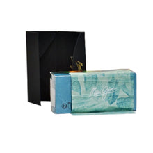 Load image into Gallery viewer, Maui Jim Unisex B777 Sunglasses - Gunmetal Blue
