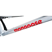 Load image into Gallery viewer, Mongoose Jasper 60.96 cm (24 in.) Fat Tire Bike Youth Silver
