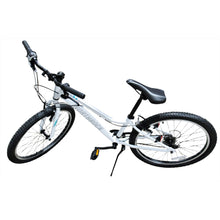 Load image into Gallery viewer, Northrock GS24 Girl's Bike White
