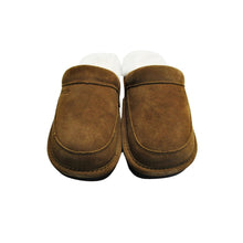 Load image into Gallery viewer, Nuknuuk Men&#39;s Shearling Slipper Brown 8
