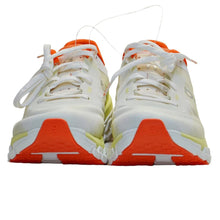 Load image into Gallery viewer, On Women&#39;s Cloudflow 4 Size 7.5 Athletic Shoes - White
