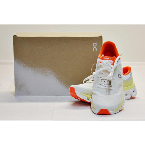 On Women's Cloudflow 4 Size 7.5 Athletic Shoes - White