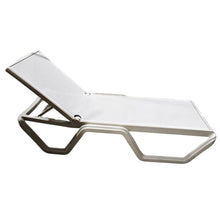 Load image into Gallery viewer, S. Cab Design Chaise Lounge Beige
