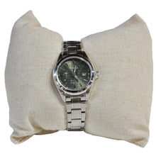 Load image into Gallery viewer, Seiko Women&#39;s Green Dial Watch SUR533P1
