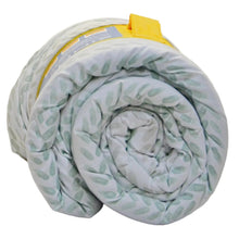 Load image into Gallery viewer, Simmons Down Alternative Blanket King White/Green Grey

