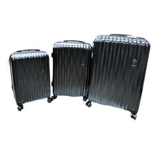 Load image into Gallery viewer, Swissgear Wenger 3 Piece Spinner Luggage Set Black
