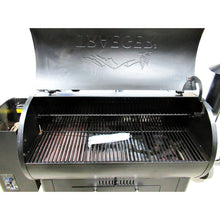 Load image into Gallery viewer, Traeger Grills Century 22/34 Pellet Grill
