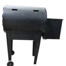 Load image into Gallery viewer, Traeger Junior 20 Pellet Grill
