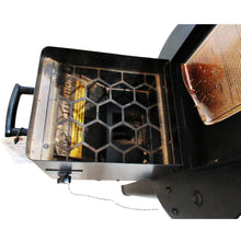 Load image into Gallery viewer, Traeger Junior 20 Pellet Grill
