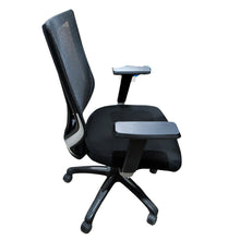 Load image into Gallery viewer, True Innovations Mesh Task Chair Black
