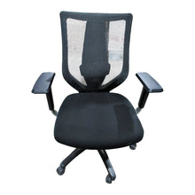 Load image into Gallery viewer, True Innovations Mesh Task Chair Black
