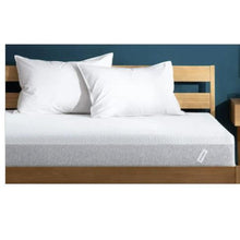 Load image into Gallery viewer, Tuft &amp; Needle 9.5&quot; Memory Foam Mattress Queen
