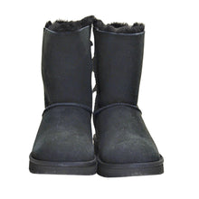 Load image into Gallery viewer, UGG Women&#39;s Bailey Bow II Boots Black 7
