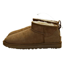 Load image into Gallery viewer, UGG Women&#39;s Classic Ultra Mini Platform Brown 9
