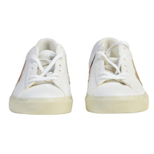 Load image into Gallery viewer, VEJA Women&#39;s Campo Classic Leather Sneakers White/Gold Size 11
