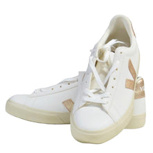 Load image into Gallery viewer, VEJA Women&#39;s Campo Classic Leather Sneakers White/Gold Size 11
