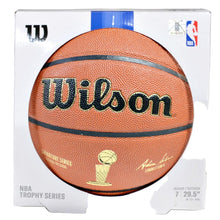 Load image into Gallery viewer, WILSON Signature Series Indoor/Outdoor NBA Basketball Size 7
