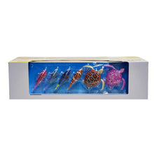 Load image into Gallery viewer, Zuru Robo Alive Light up Aquarium Set
