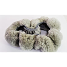 Load image into Gallery viewer, ANDALUS 15&quot; Gray Car Steering Wheel Cover Fluffy Sheepskin Wool Universal
