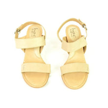 Load image into Gallery viewer, b.o.c Born Concept Wedge Sandal 9
