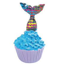 Load image into Gallery viewer, Creamy Mallo Pretend Cupcake Craft Set
