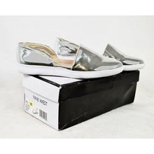 Load image into Gallery viewer, Nine West Laguna Synthetic Ballet Flat Silver 8.5
