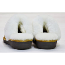 Load image into Gallery viewer, Nuknuuk Women&#39;s Slippers - 6 - Chestnut
